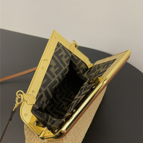High Quality Luxury Fendi First Straw Bag product detail