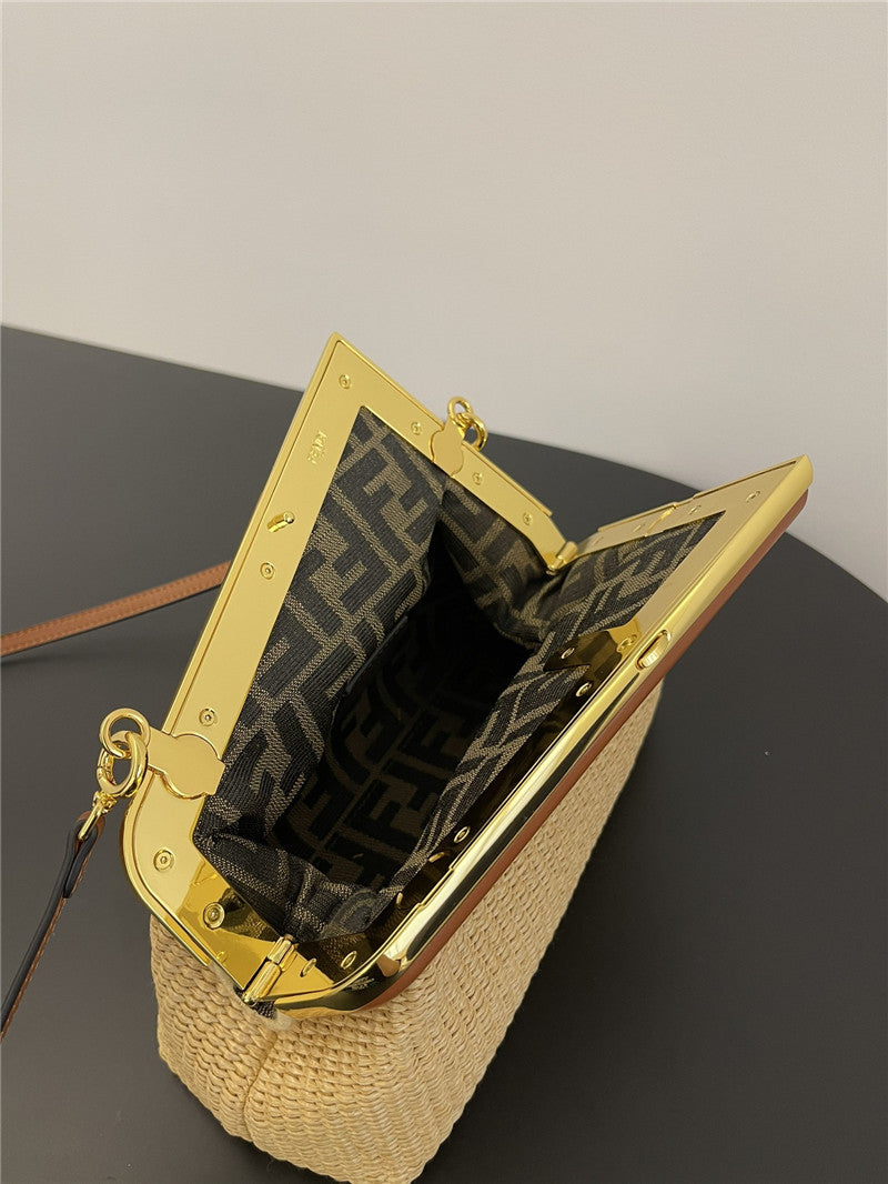 High Quality Luxury Fendi First Straw Bag product detail