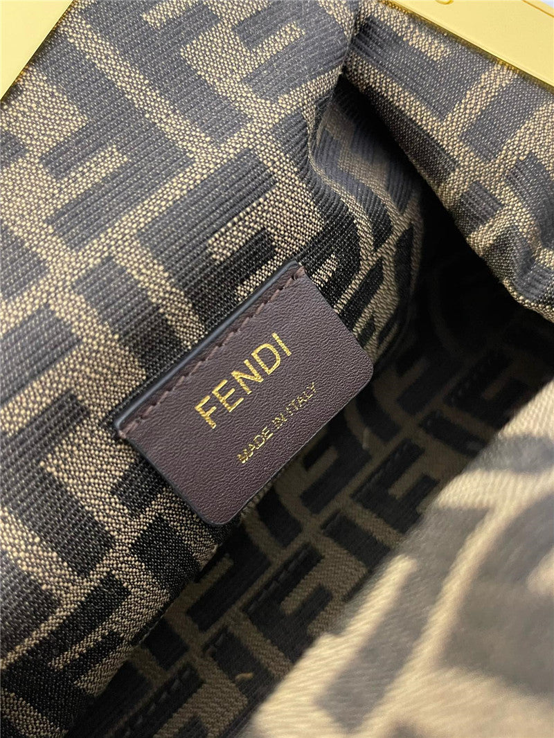 High Quality Luxury Fendi First Straw Bag product detail