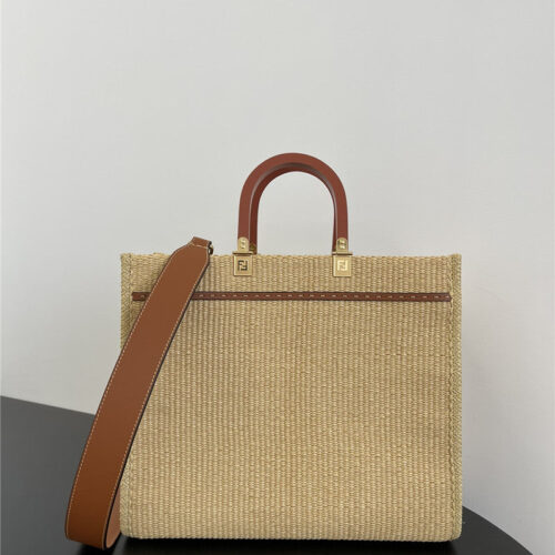 High Quality Luxury Fendi Sunshine Straw Shopping Bag alternate view