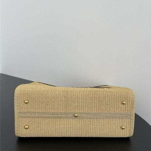 High Quality Luxury Fendi Sunshine Straw Shopping Bag product detail