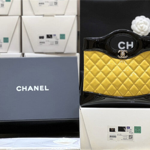 High Quality Luxury Chanel Handbag alternate view