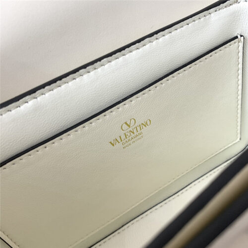 High Quality Luxury Valentino Garavani Rockstud23 Small Leather Bag – Style 03716 product detail