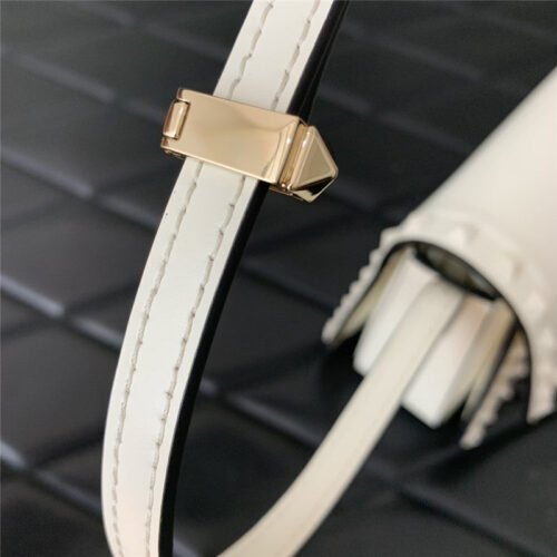 High Quality Luxury Valentino Garavani Rockstud23 Small Leather Bag – Style 03716 product detail