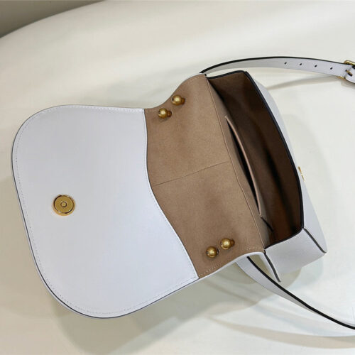 High Quality Luxury Fendi Womens Pink C’mon Small Bag – Style 32757 product detail