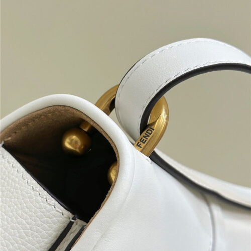 High Quality Luxury Fendi Womens Pink C’mon Small Bag – Style 32757 product detail
