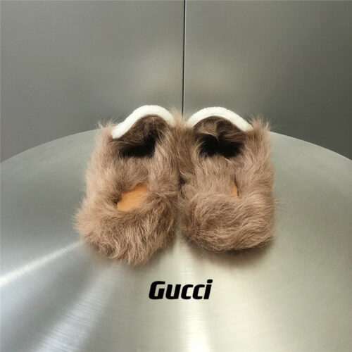 High Quality Luxury Gucci Fur Slippers – Style 12435 product detail