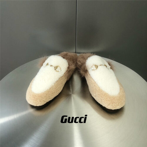 High Quality Luxury Gucci Fur Slippers – Style 12435 product detail