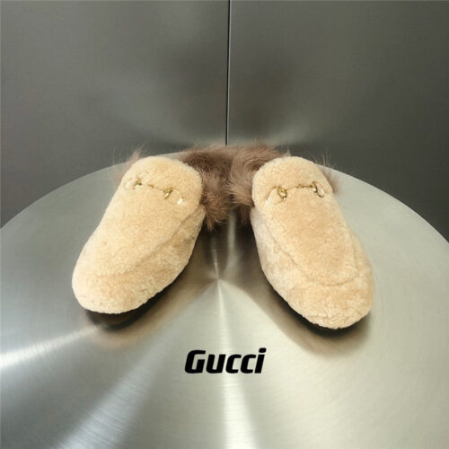 High Quality Luxury Gucci Fur Slippers – Style 10739 product detail