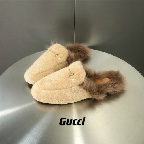 High Quality Luxury Gucci Fur Slippers – Style 10739 alternate view