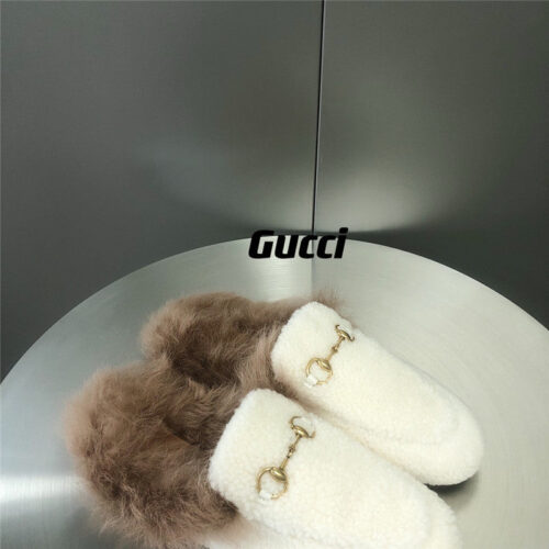 High Quality Luxury Gucci Fur Slippers – Style 43507 product detail
