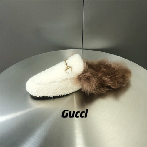 High Quality Luxury Gucci Fur Slippers – Style 43507 product detail