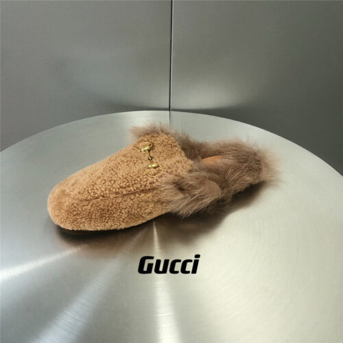 High Quality Luxury Gucci Fur Slippers – Style 05651 product detail