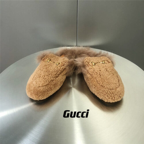 High Quality Luxury Gucci Fur Slippers – Style 05651 product detail