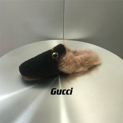 High Quality Luxury Gucci Fur Slippers – Style 38419 product detail
