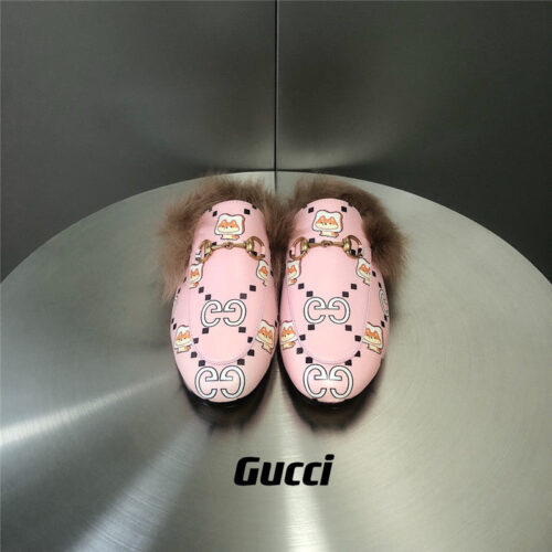 High Quality Luxury Gucci Fur Slippers – Style 03955 product detail