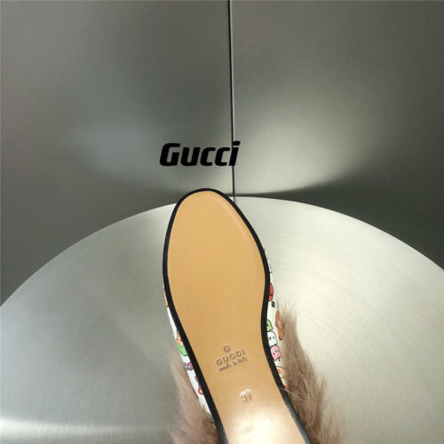 High Quality Luxury Gucci Fur Slippers product detail