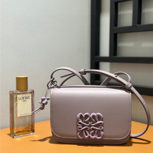 High Quality Luxury Loewe Goya Bag product detail