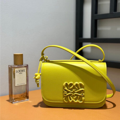 High Quality Luxury Loewe Goya Bag – Style 26539 product detail