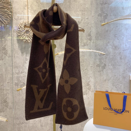 High Quality Luxury Louis Vuitton Sweet Dreams Scarf
