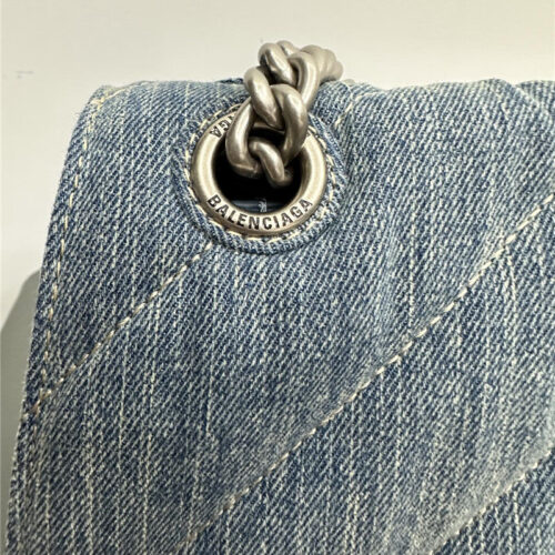 High Quality Luxury Balenciaga Crush Medium Chain Bag product detail