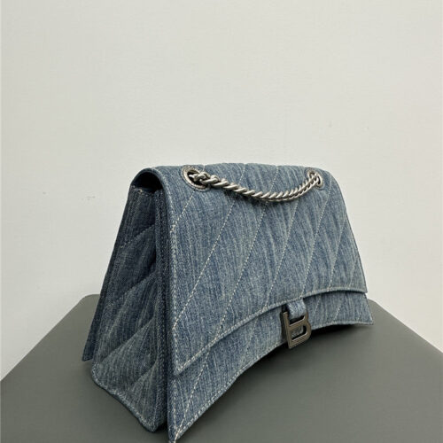 High Quality Luxury Balenciaga Crush Medium Chain Bag product detail