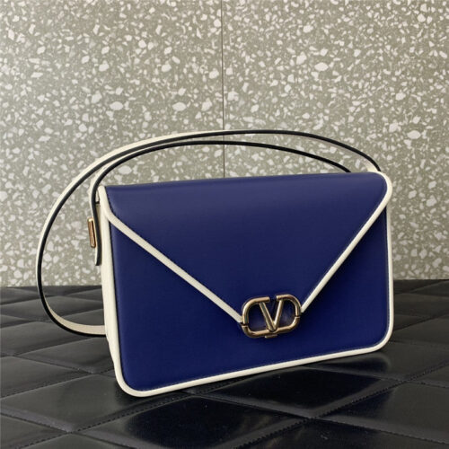 High Quality Luxury Valentino Garavani Letter Leather Shoulder Bag product detail