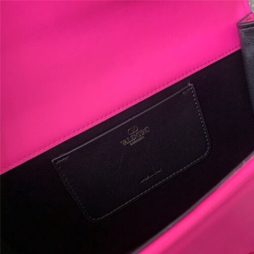 High Quality Luxury Valentino Garavani Letter Leather Shoulder Bag – Style 03631 product detail