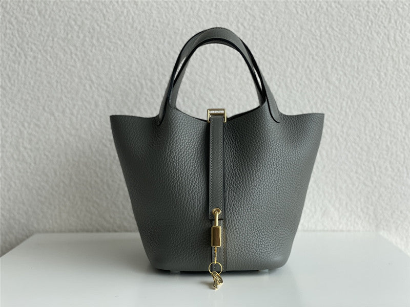 High Quality Luxury Hermes Lock 18 Bag – Style 32960