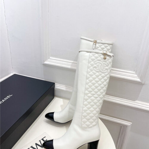 High Quality Luxury Chanel Classic Embroidered Chunky Heel Boots product detail
