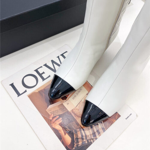 High Quality Luxury Chanel Classic Embroidered Chunky Heel Boots product detail
