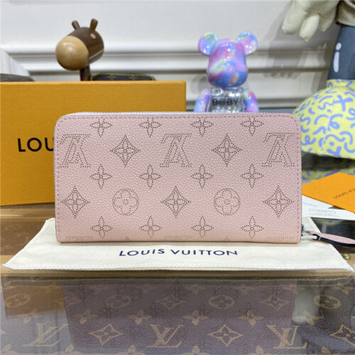High Quality Luxury Louis Vuitton Zippy Wallet Mahina Magnolia product detail