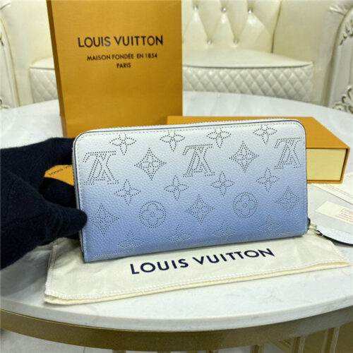 High Quality Luxury Louis Vuitton Zippy Wallet Mahina Blue product detail