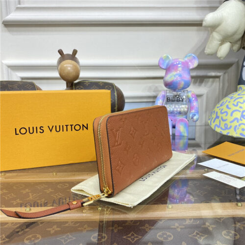 High Quality Luxury Louis Vuitton Zippy Wallet Cognac Brown product detail