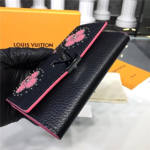 High Quality Luxury Louis Vuitton Capucines Compact Wallet product detail