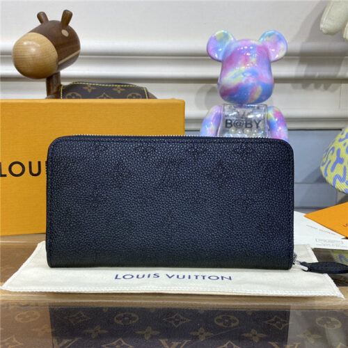 High Quality Luxury Louis Vuitton Zippy Wallet Mahina Noir product detail