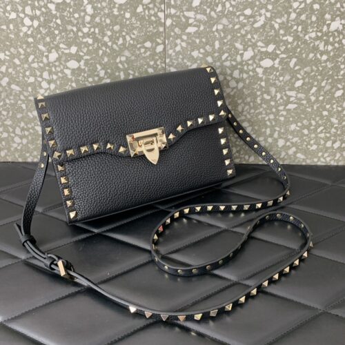 High Quality Luxury Valentino Garavani Rockstud Bag – Style 03597 product detail