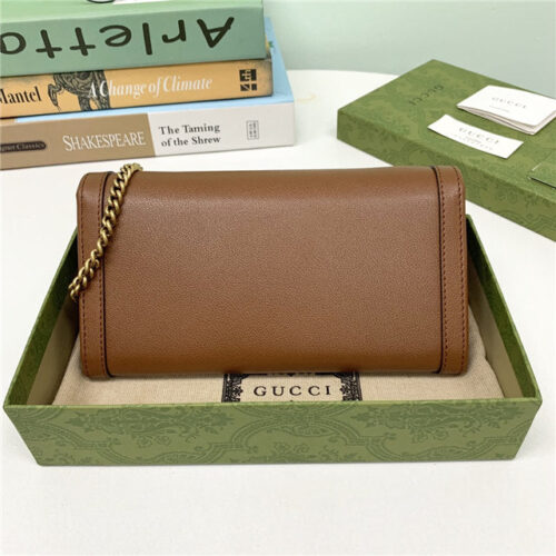 High Quality Luxury Gucci Diana Chain Wallet With Bamboo (Varied Colors) product detail