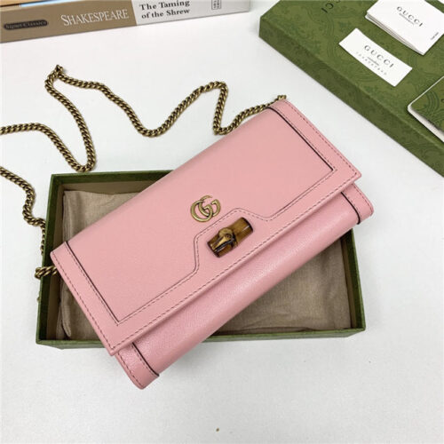 High Quality Luxury Gucci Diana Chain Wallet With Bamboo (Varied Colors) product detail