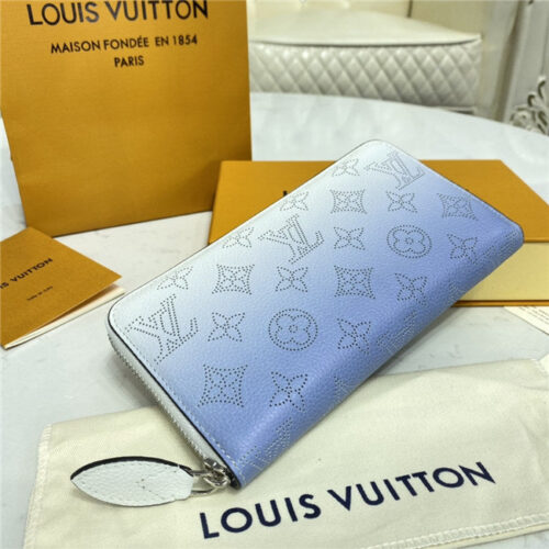 High Quality Luxury Louis Vuitton Zippy Wallet Mahina Blue product detail