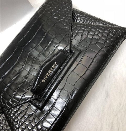 High Quality Luxury Givenchy Antigona Envelope Clutch Crocodile Embossed (Varied Colors) product detail