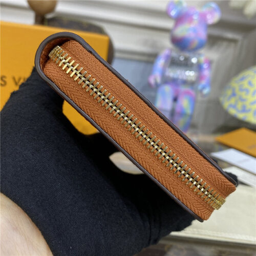 High Quality Luxury Louis Vuitton Zippy Wallet Cognac Brown product detail