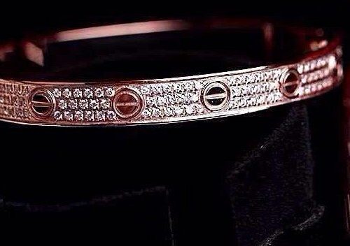 High Quality Luxury Cartier Love Bracelet Silver Full Diamonds product detail