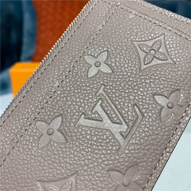 High Quality Luxury Louis Vuitton Zipped Card Holder (Varied Colors) product detail