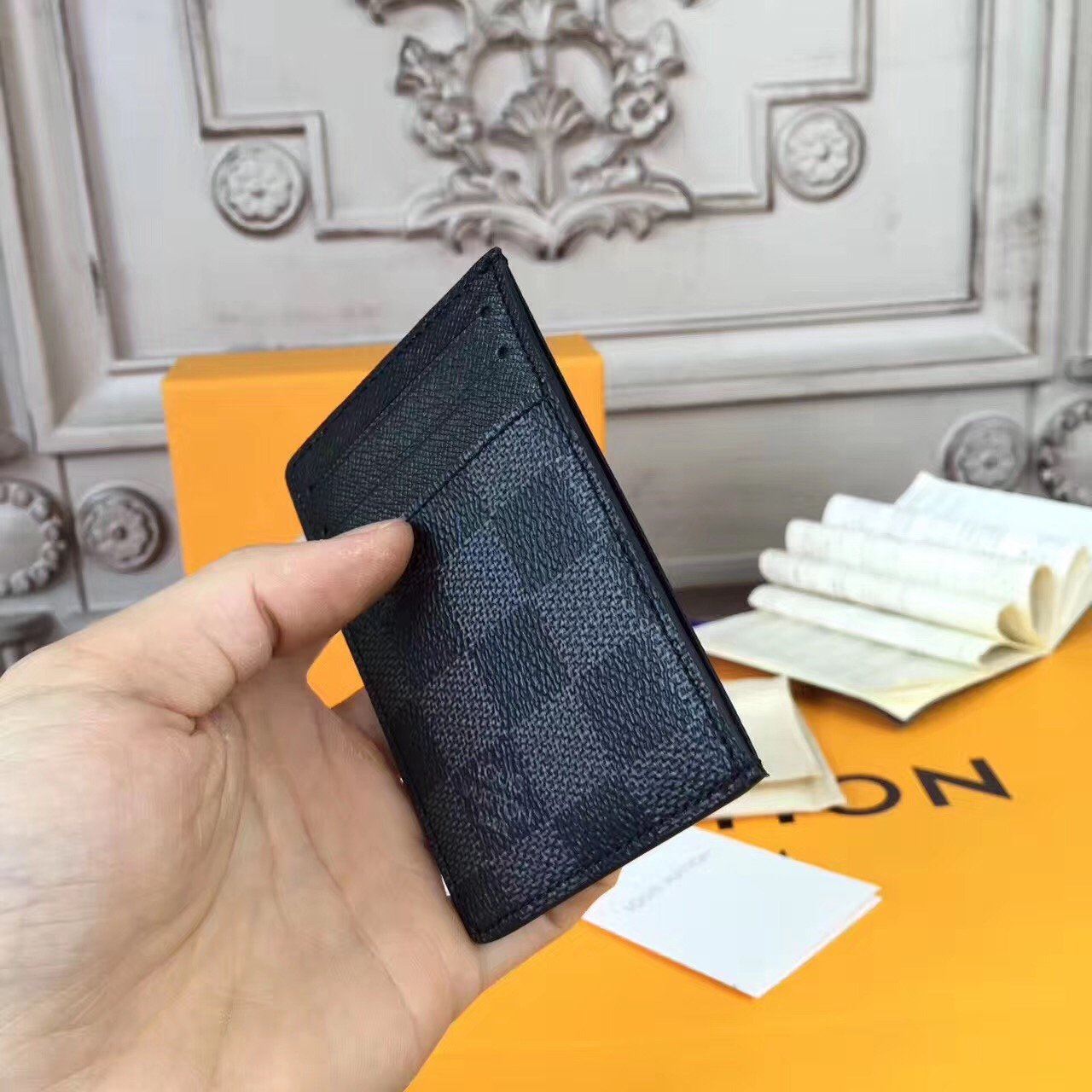High Quality Luxury Louis Vuitton Neo Porte Cartes Damier Graphite product detail