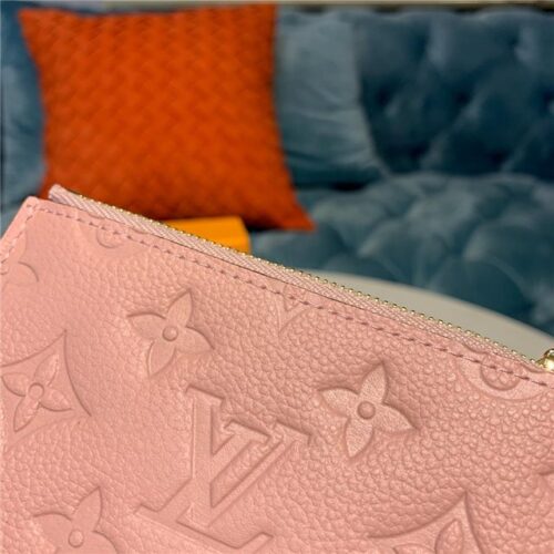 High Quality Luxury Louis Vuitton Zipped Card Holder (Varied Colors) product detail
