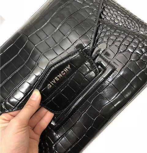 High Quality Luxury Givenchy Antigona Envelope Clutch Crocodile Embossed (Varied Colors) product detail