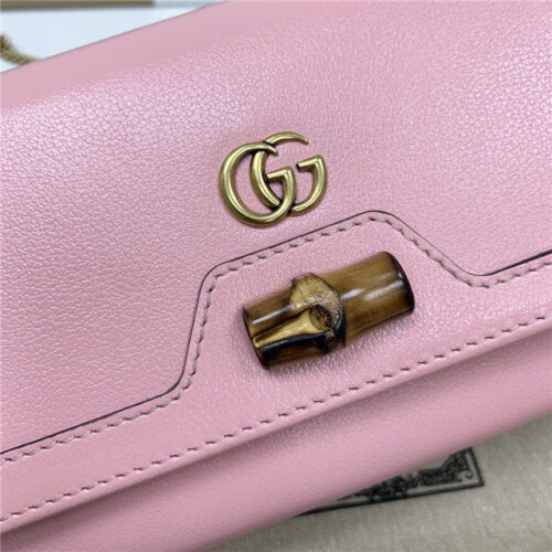 High Quality Luxury Gucci Diana Chain Wallet With Bamboo (Varied Colors) product detail