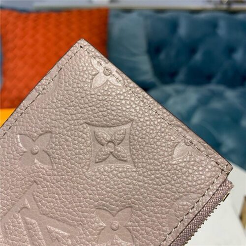 High Quality Luxury Louis Vuitton Zipped Card Holder (Varied Colors) product detail