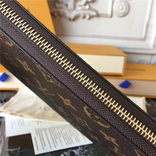 High Quality Luxury Louis Vuitton Monogram Zippy Organizer product detail